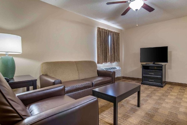 Suburban Studios Montgomery East I-85 image 23